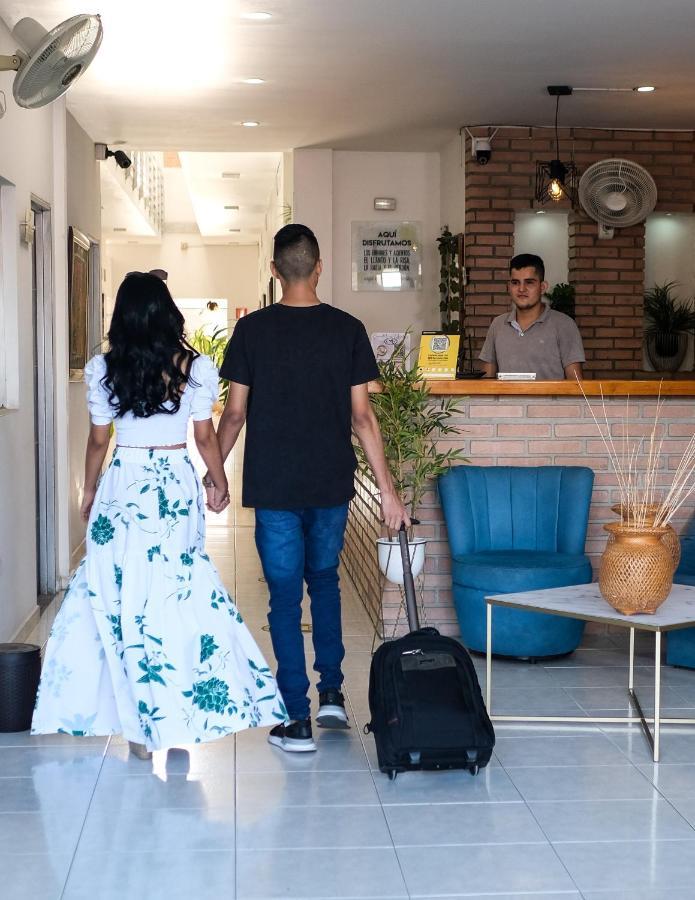 Hotel Bella Isa La Dorada Εξωτερικό φωτογραφία