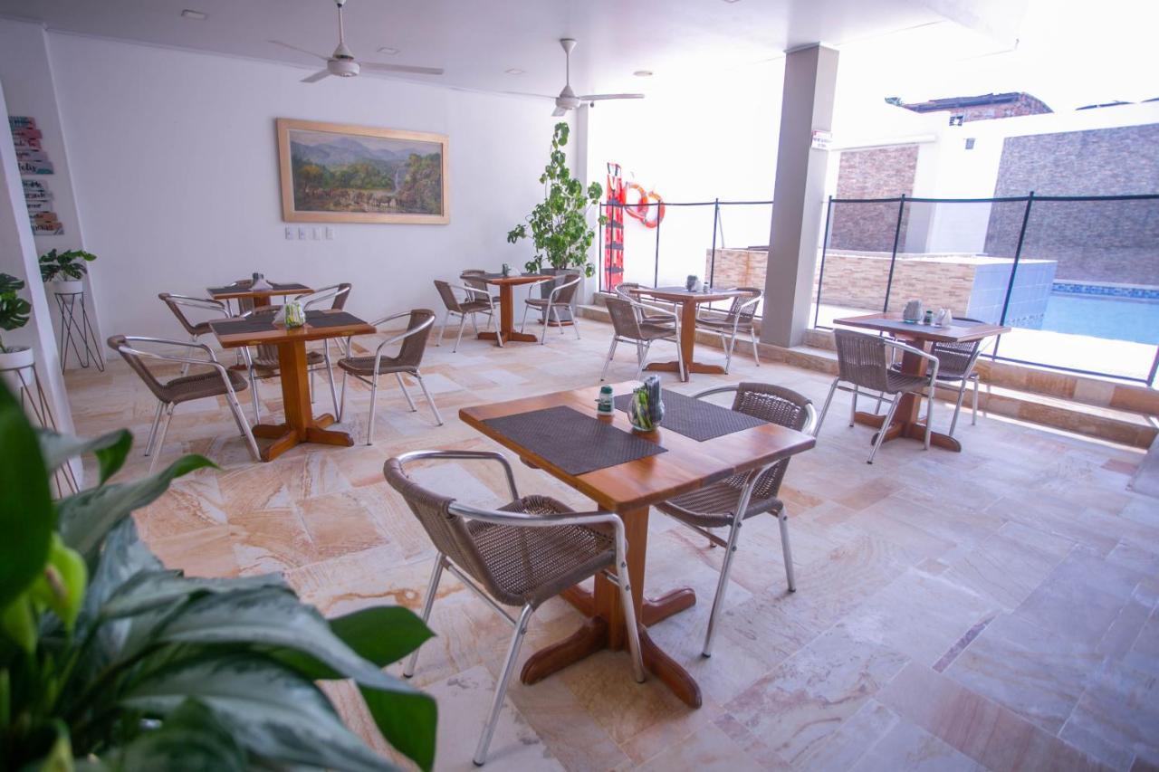 Hotel Bella Isa La Dorada Εξωτερικό φωτογραφία