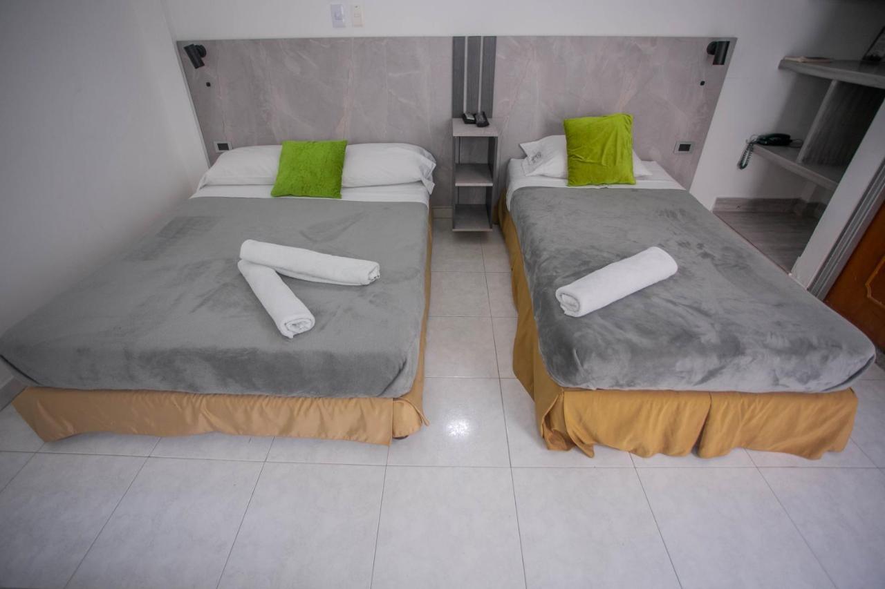 Hotel Bella Isa La Dorada Εξωτερικό φωτογραφία